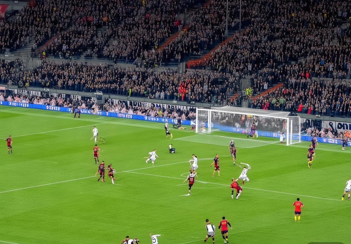 2020欧冠巅峰对决：尤文图斯VS巴塞罗那精彩解析(图4)