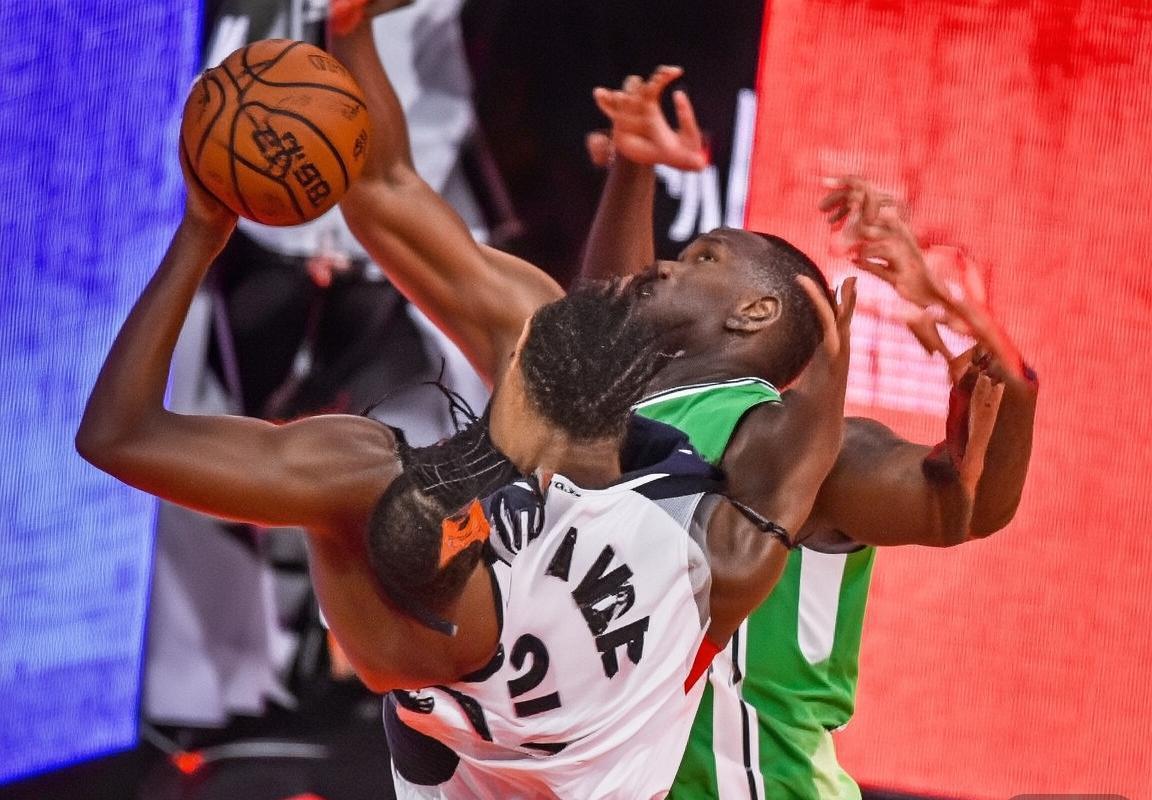 2019NBA季后赛首轮：猛龙与篮网巅峰对决精彩回顾(图2)